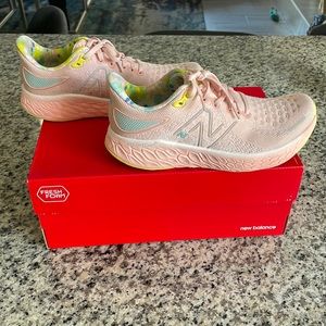 Womens New balance fresh foam running shoes 7.5